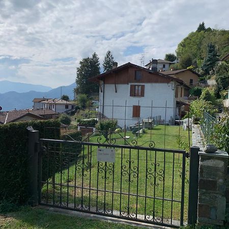 Casa Savina - Stupenda Vista Lago E Monti Plesio Exteriör bild