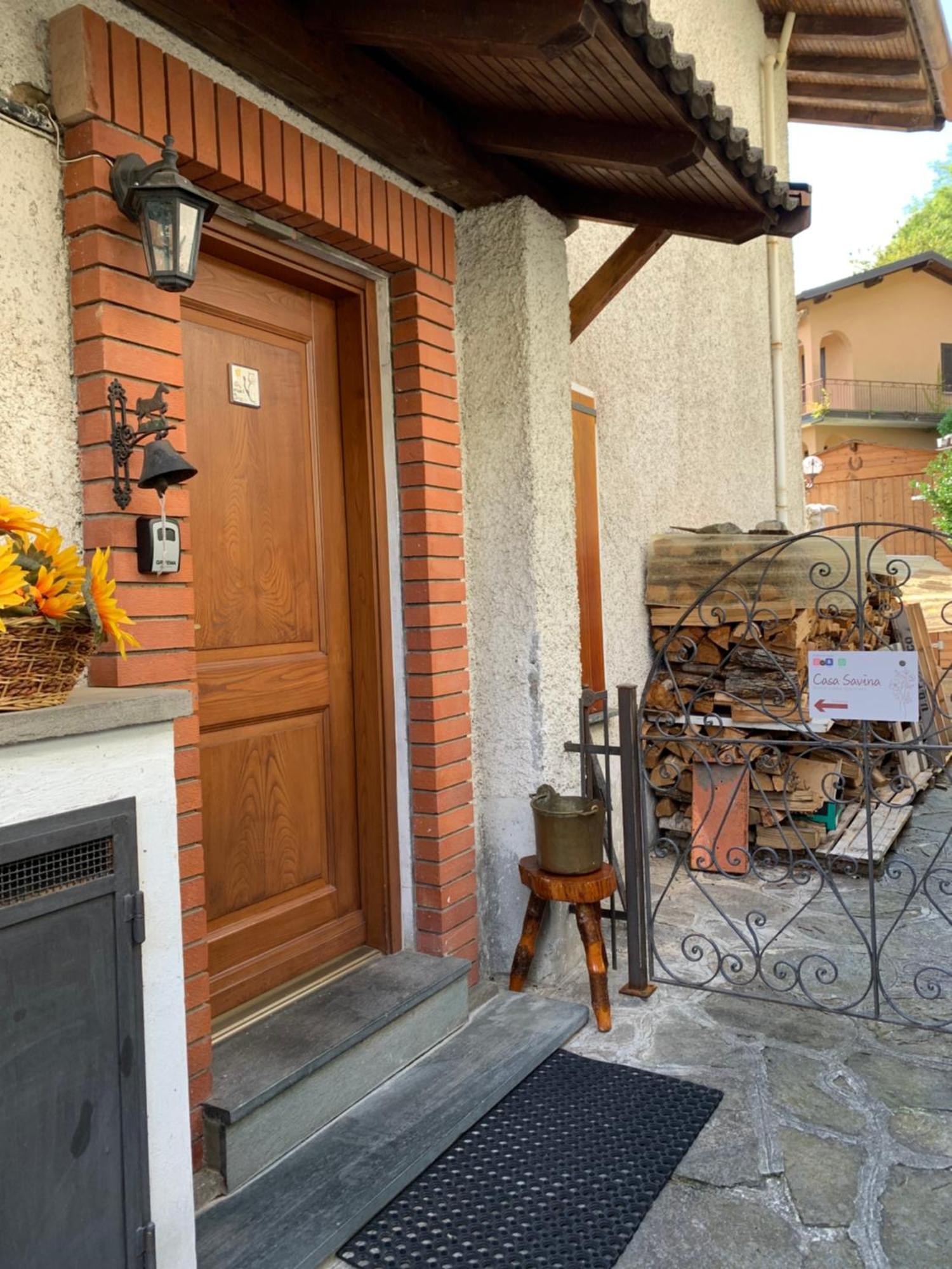 Casa Savina - Stupenda Vista Lago E Monti Plesio Exteriör bild