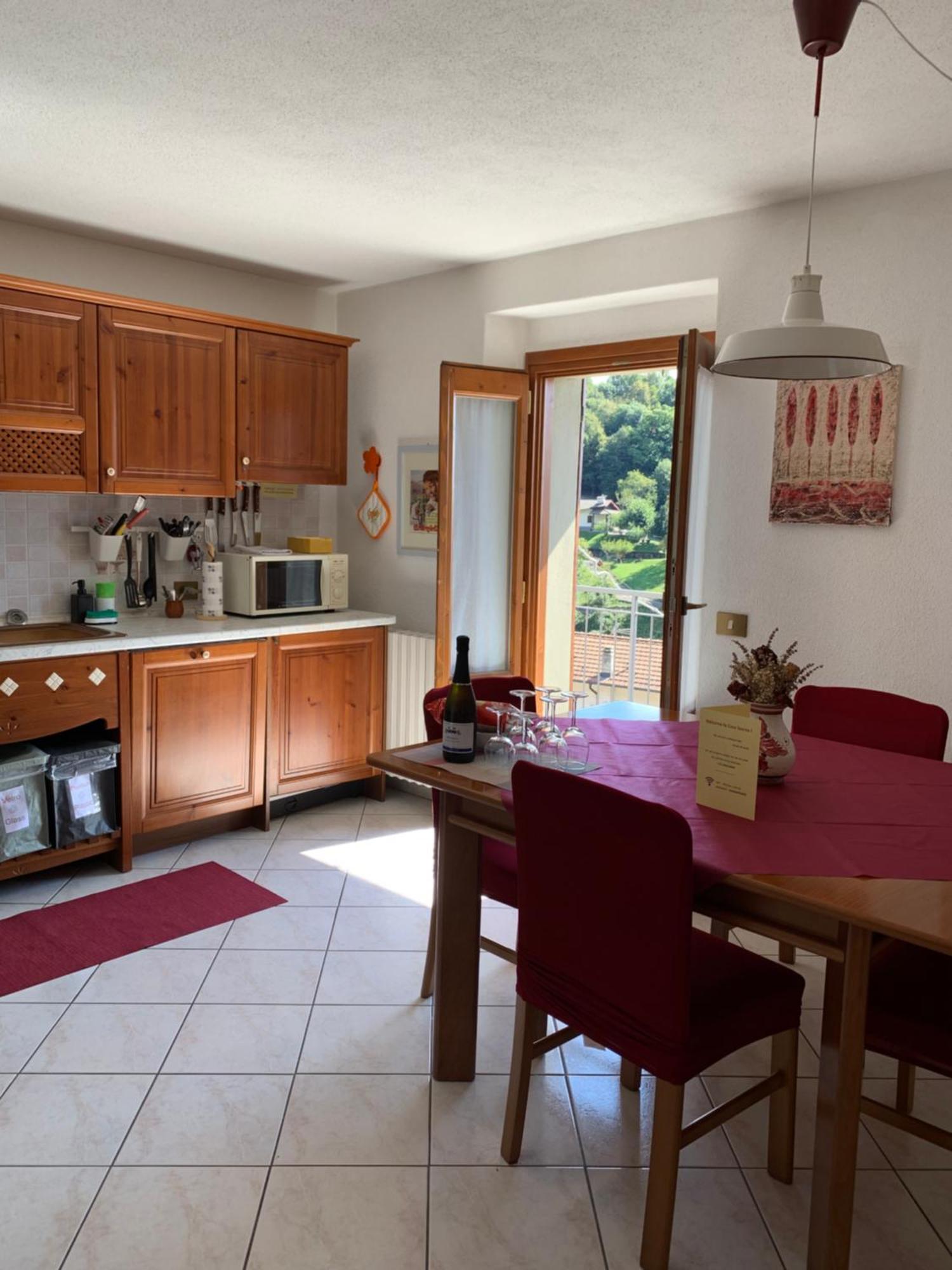 Casa Savina - Stupenda Vista Lago E Monti Plesio Exteriör bild